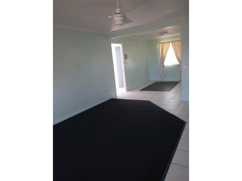 31 Wolseley Street, Granville QLD 4650