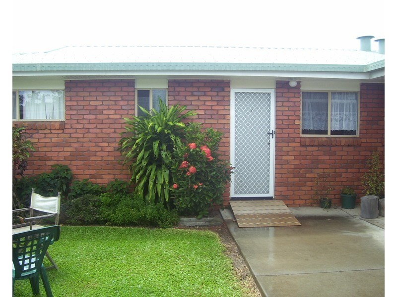 210 Cambridge Street, Granville QLD 4650