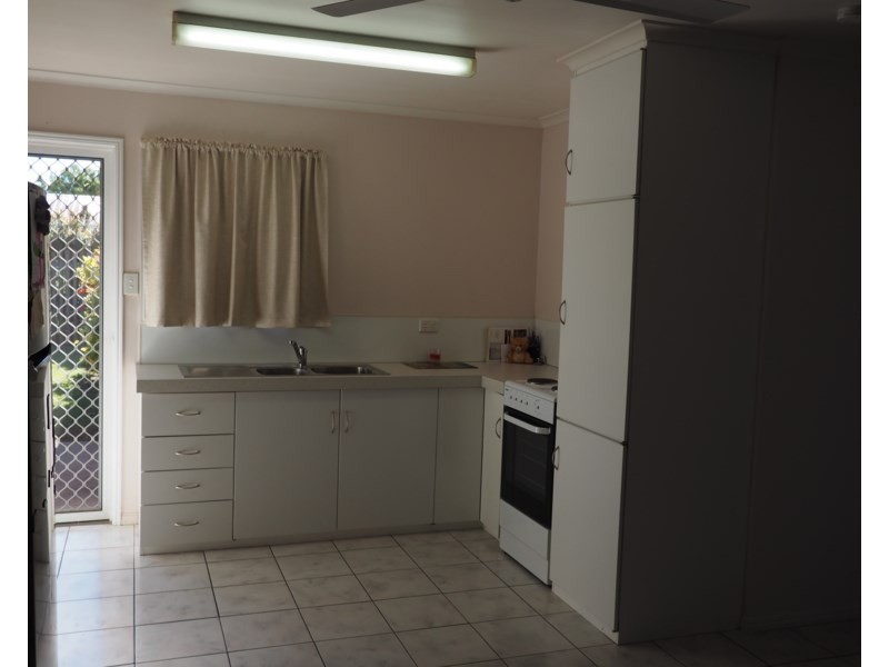 210 Cambridge Street, Granville QLD 4650