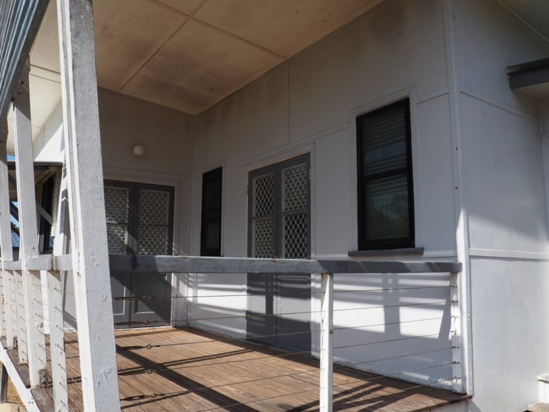 3 Sapphire Street, Aldershot QLD 4650