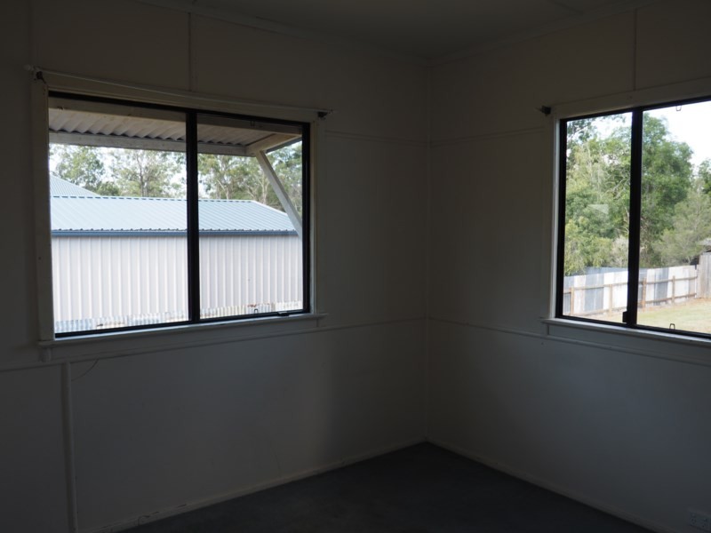 3 Sapphire Street, Aldershot QLD 4650