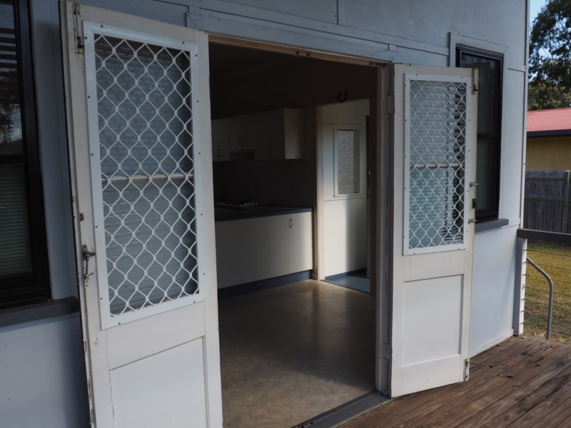 3 Sapphire Street, Aldershot QLD 4650