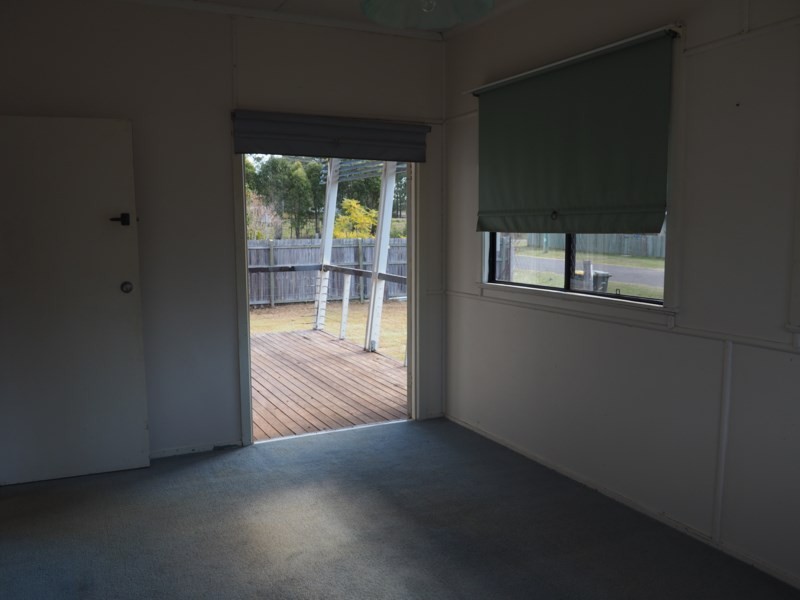 3 Sapphire Street, Aldershot QLD 4650