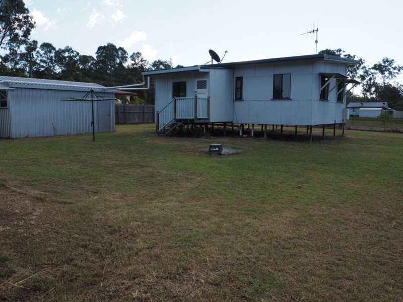 3 Sapphire Street, Aldershot QLD 4650