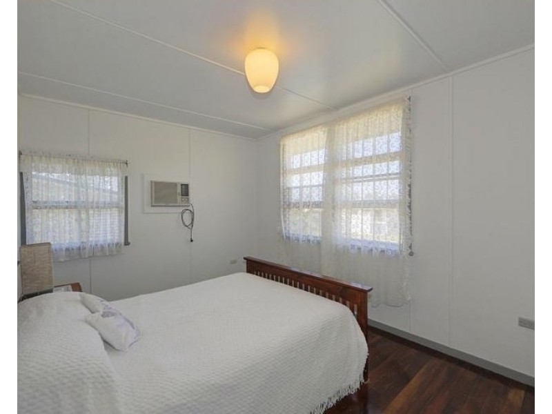 93 Boys Avenue, Maryborough QLD 4650