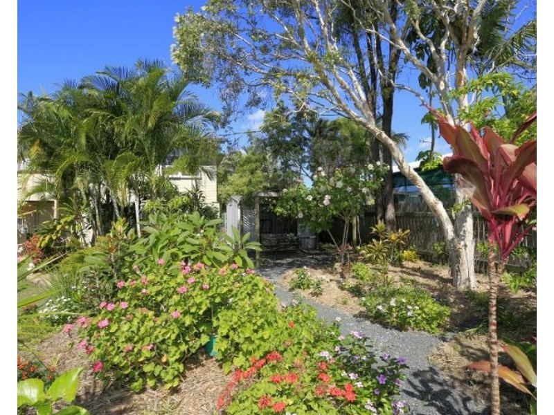 93 Boys Avenue, Maryborough QLD 4650