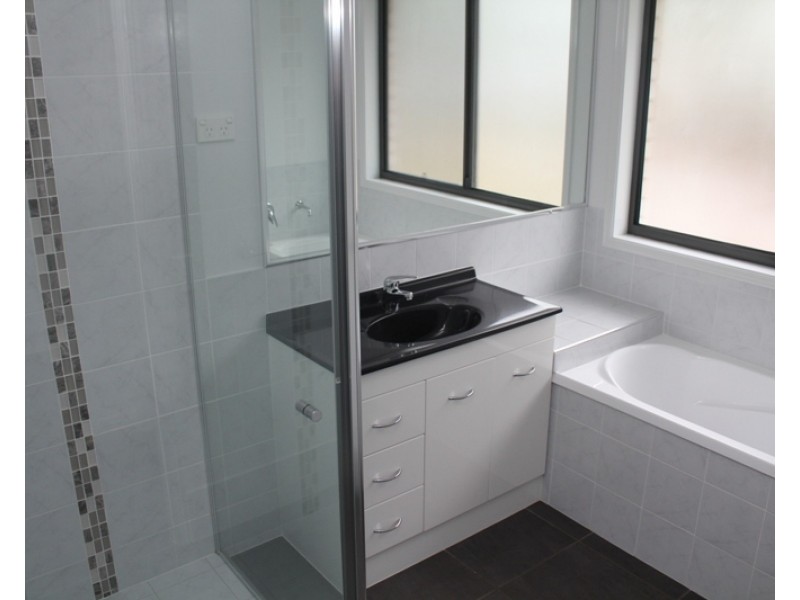 21 Brianna Court, Oakhurst QLD 4650