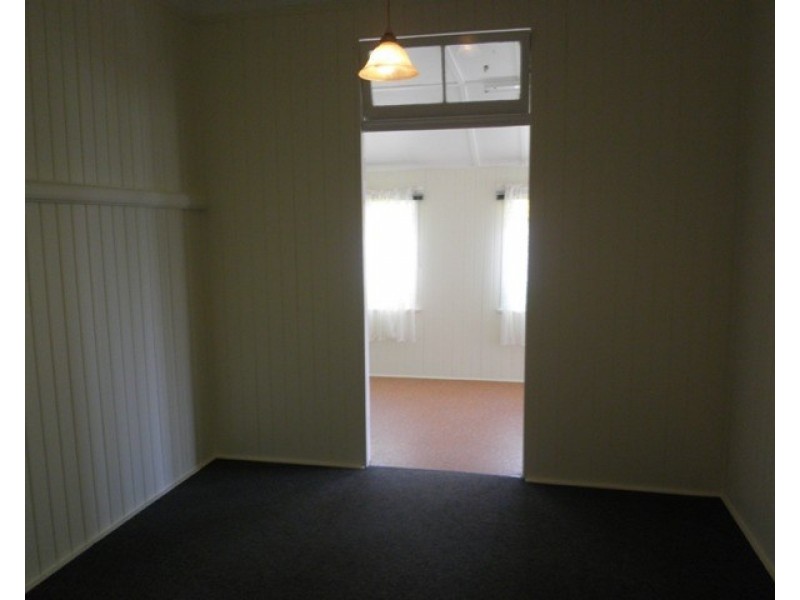 2/28 Waterston Street, Maryborough QLD 4650