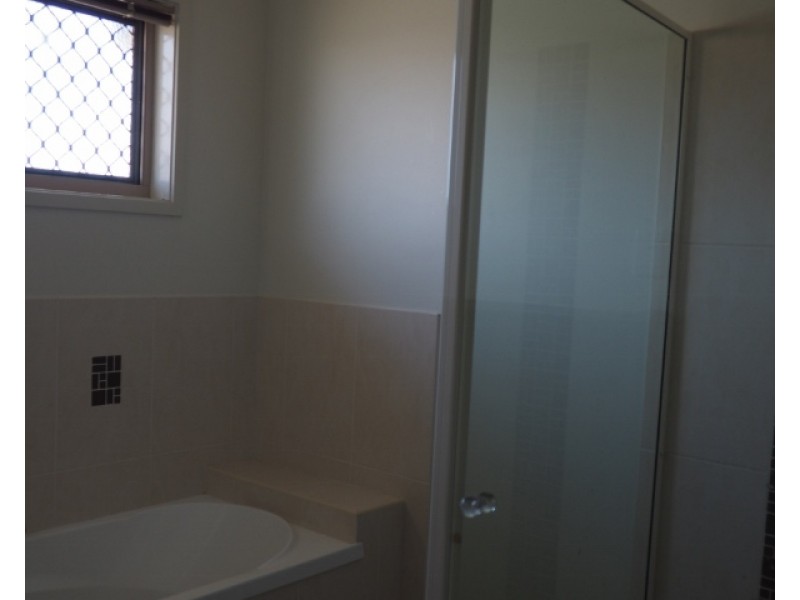 4 Casuarina Court, Tinana QLD 4650