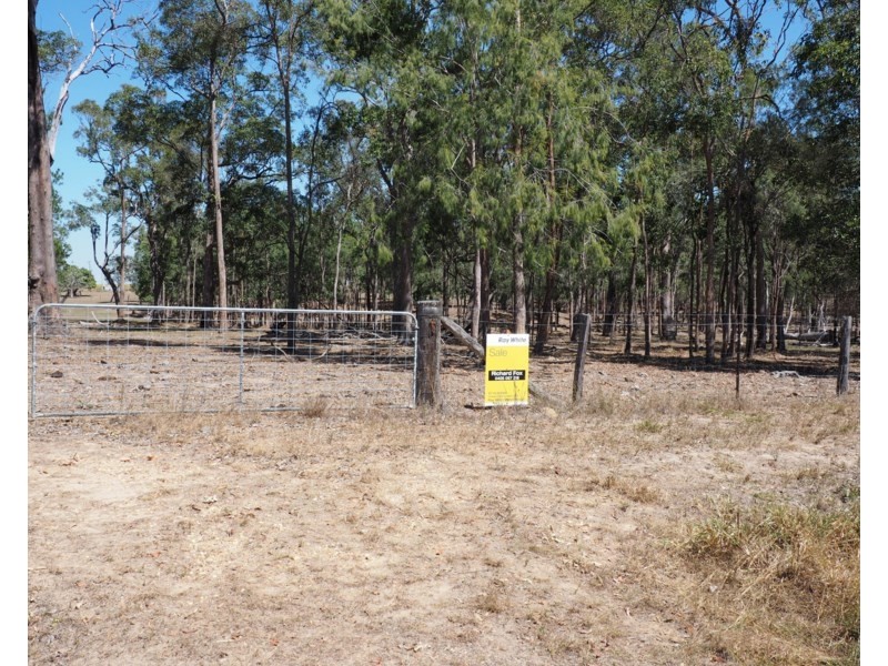 185 Philip Drive, Teddington QLD 4650