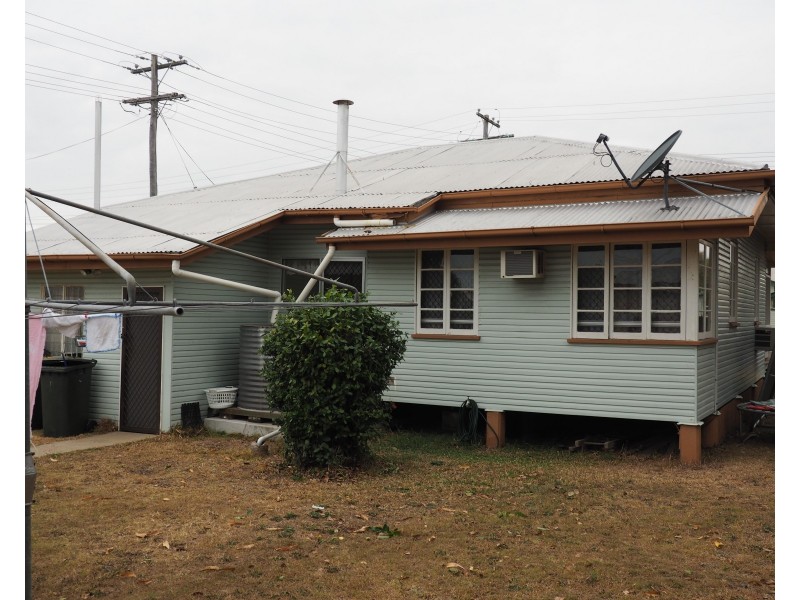 32 King Street, Maryborough QLD 4650