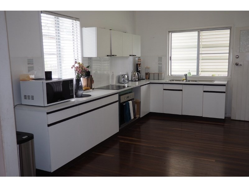 24 Wilson Street, Maryborough QLD 4650