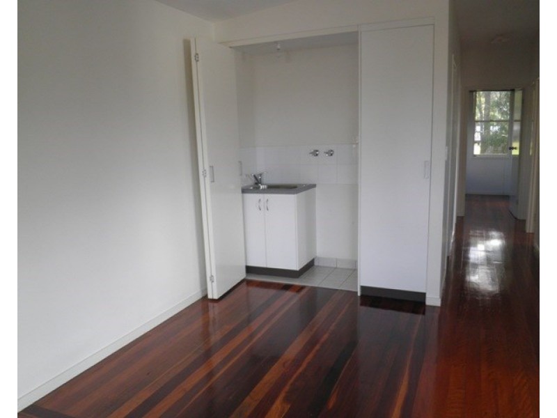 32 Ventnor Street, Maaroom QLD 4650