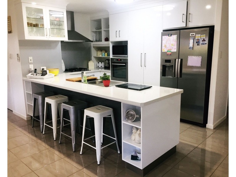 50 Cheyne Circuit, Tinana QLD 4650