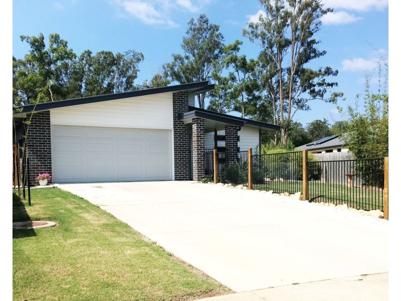 50 Cheyne Circuit, Tinana QLD 4650