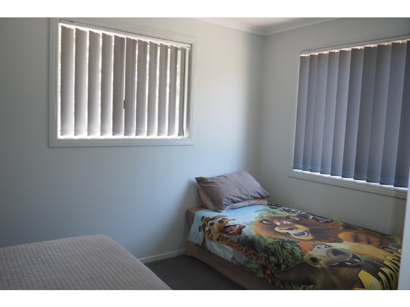 68 Old Mill Road, Oakhurst QLD 4650