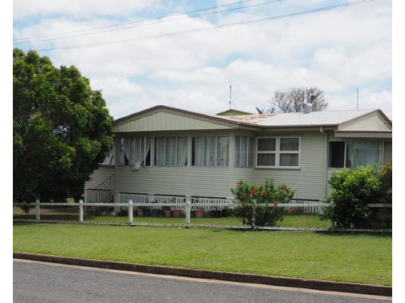4 French Avenue, Maryborough QLD 4650