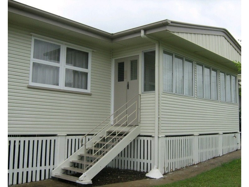 4 French Avenue, Maryborough QLD 4650