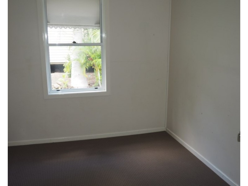 63 Woodstock Street, Maryborough QLD 4650