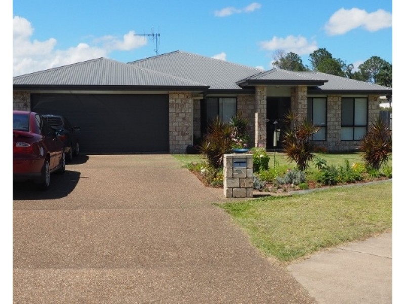 8 Cheyne Circuit, Tinana QLD 4650