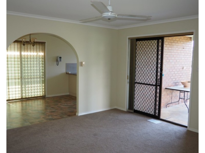 2 Tanna Street, Hervey Bay QLD 4655