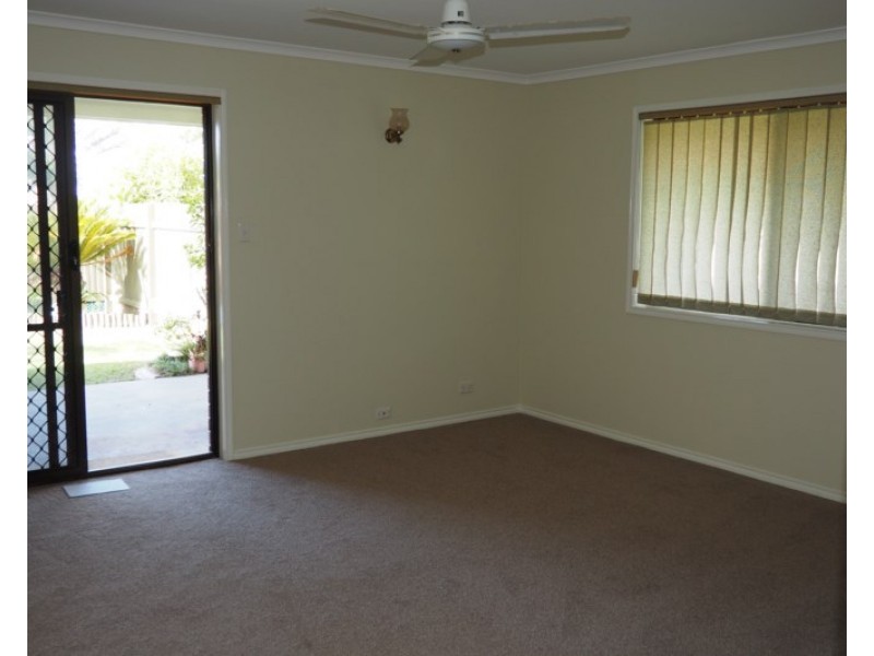 2 Tanna Street, Hervey Bay QLD 4655