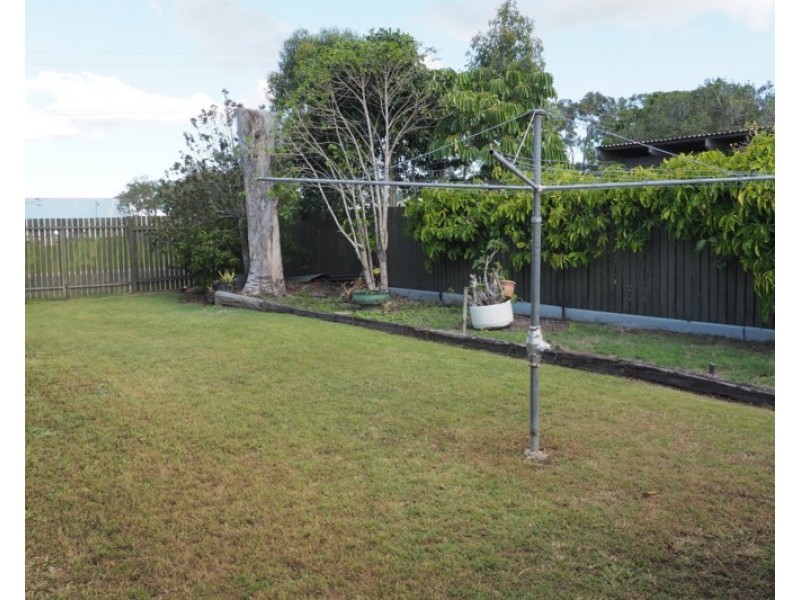 2 Tanna Street, Hervey Bay QLD 4655