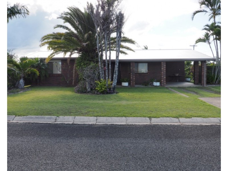 2 Tanna Street, Hervey Bay QLD 4655