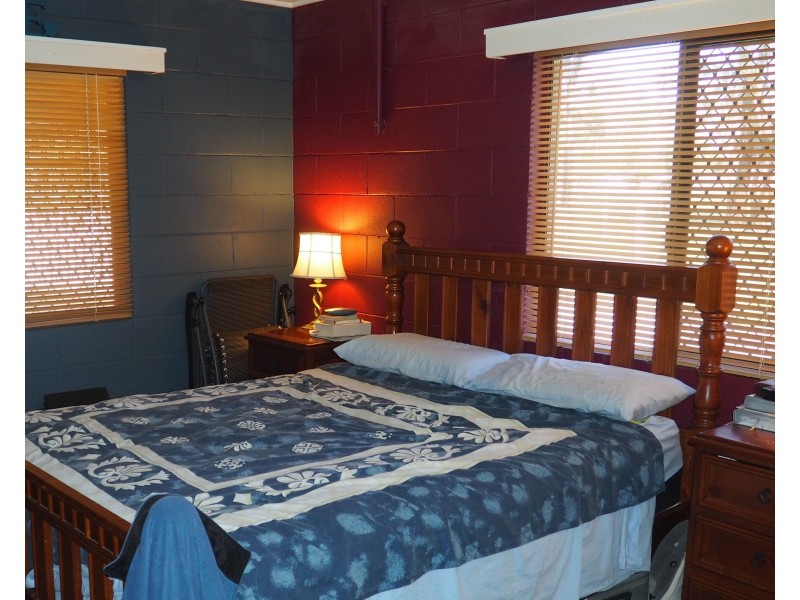 33 Rawson Street, Aldershot QLD 4650