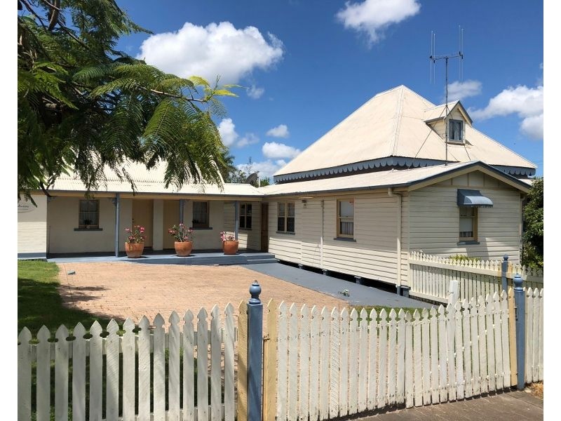 252 Lennox Street, Maryborough QLD 4650