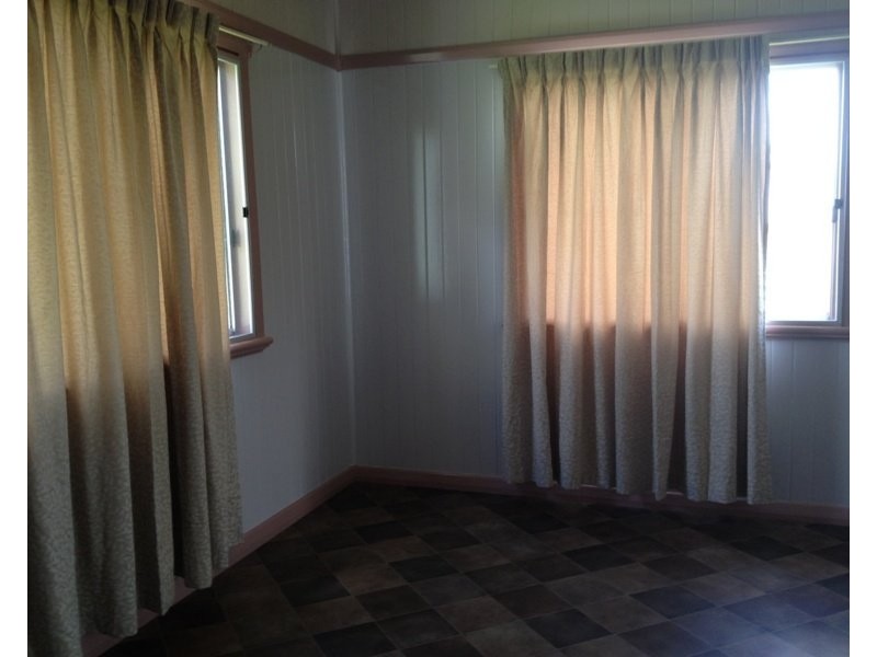 38 Crown Street, Maryborough QLD 4650