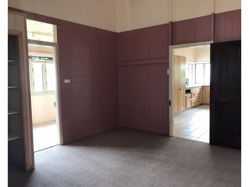 3 Queen Street, Maryborough QLD 4650