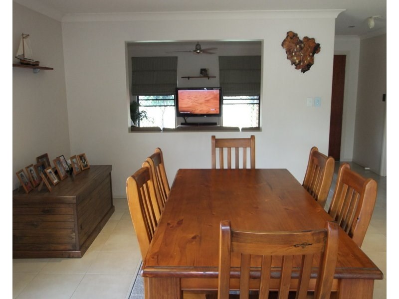 7 Westwood Way, Oakhurst QLD 4650