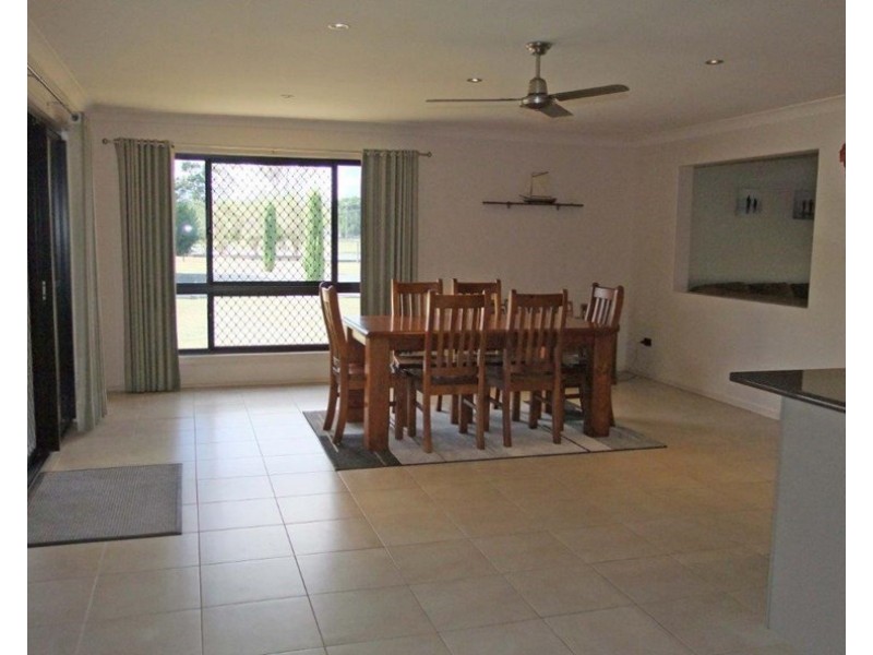 7 Westwood Way, Oakhurst QLD 4650