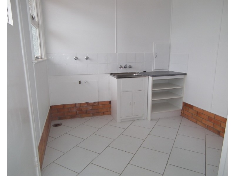 30 Burrum Street, Maryborough QLD 4650