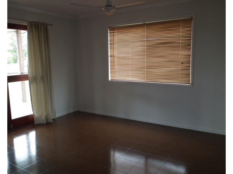 22 Tapscott Street, Tinana QLD 4650