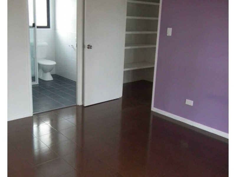 22 Tapscott Street, Tinana QLD 4650