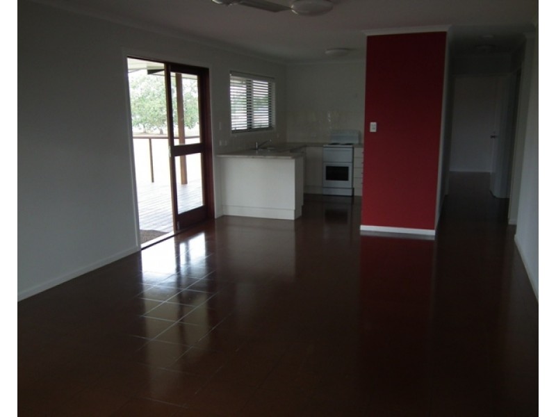 22 Tapscott Street, Tinana QLD 4650