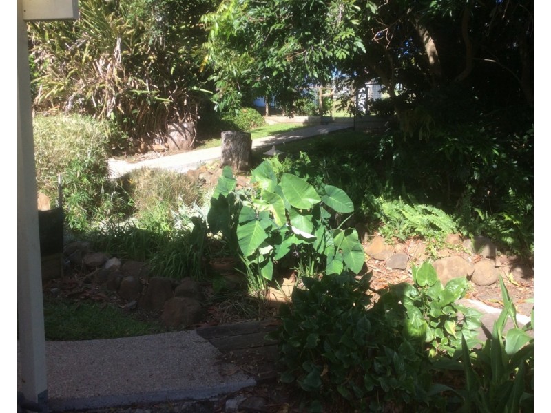 1 Smith Avenue, Tiaro QLD 4650