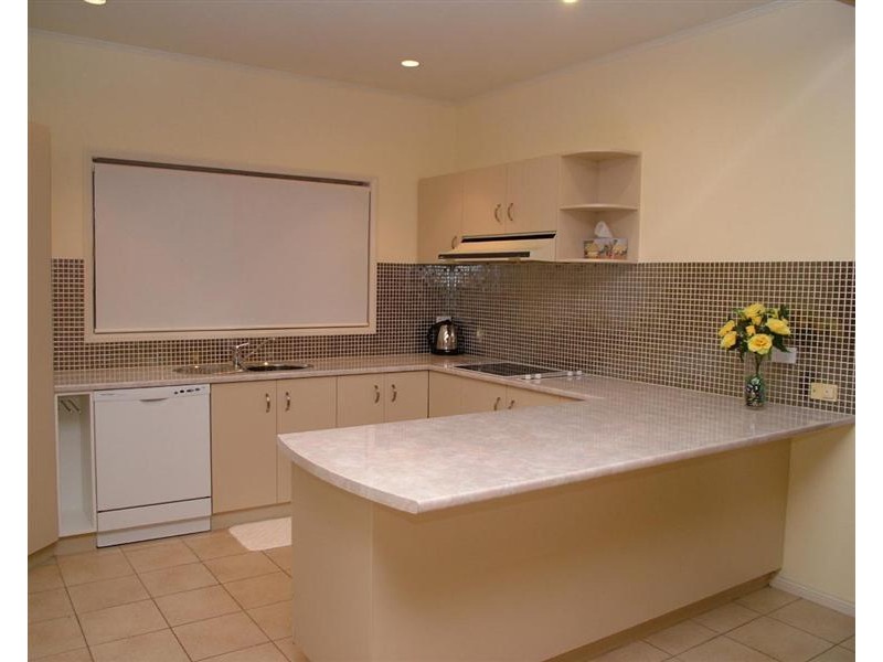 18 O’Brien Street, Granville QLD 4650