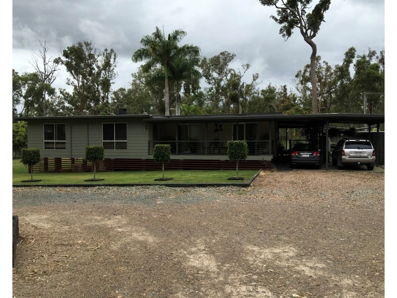 42 Hawes Lane East, Oakhurst QLD 4650