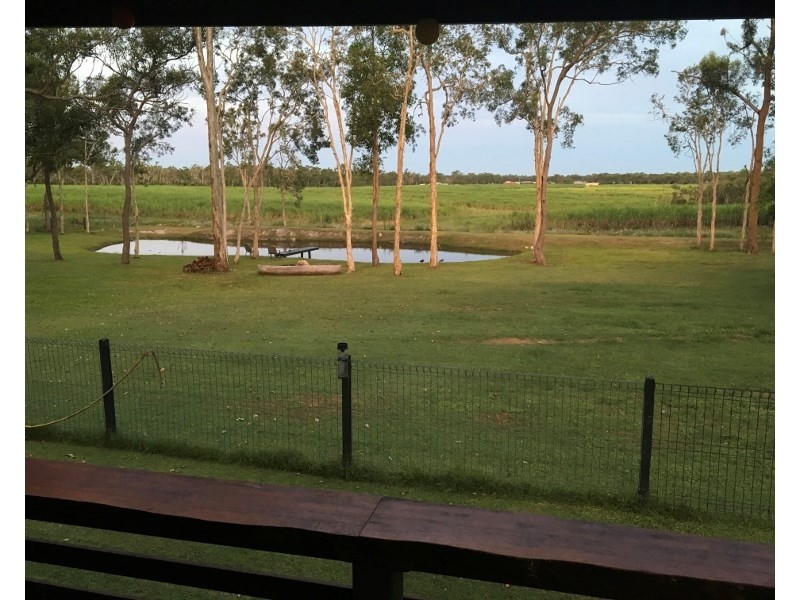42 Hawes Lane East, Oakhurst QLD 4650