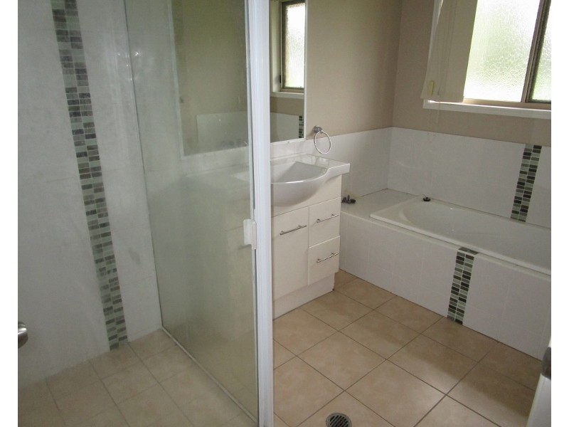 69 Lamerton Drive, Tinana QLD 4650