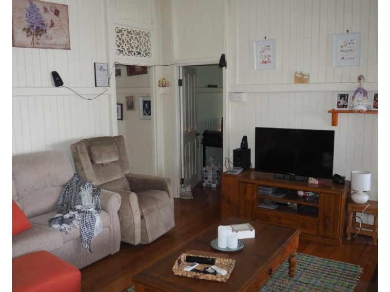 254 Ellena Street, Maryborough QLD 4650