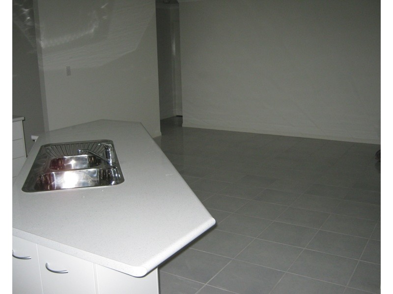 8 Cheyne Circuit, Tinana QLD 4650