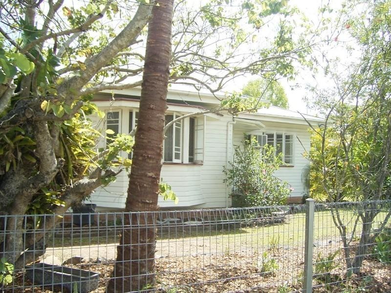 24 Doon Villa Avenue, Maryborough QLD 4650