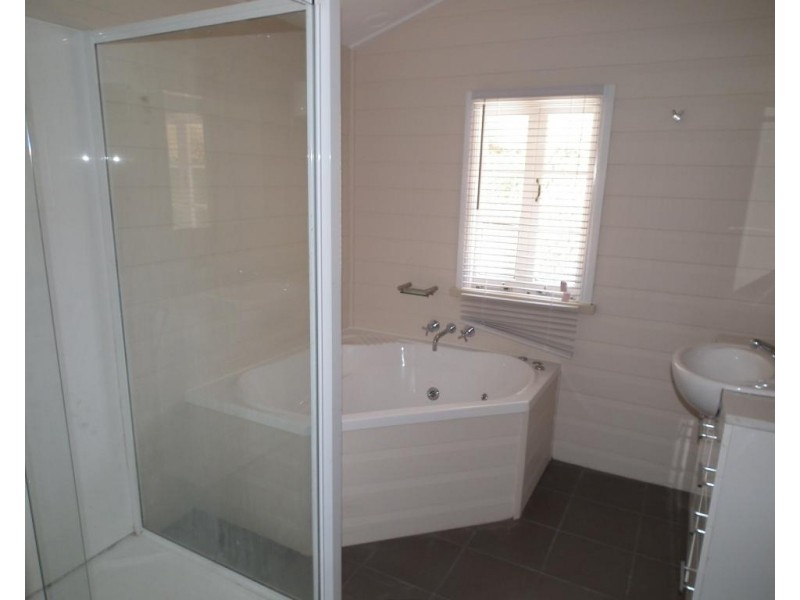 268 John Street, Maryborough QLD 4650