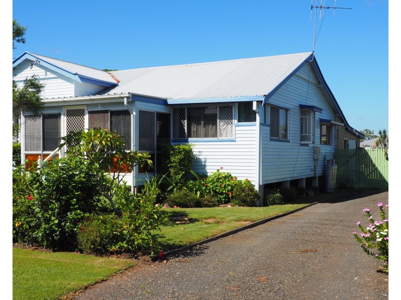 8 Richard Street, Maryborough QLD 4650