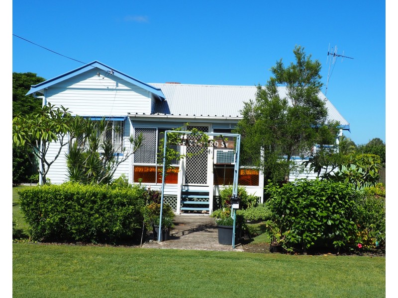 8 Richard Street, Maryborough QLD 4650