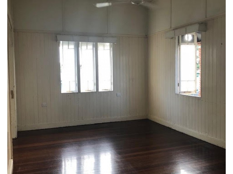 119 Walker Street, Maryborough QLD 4650